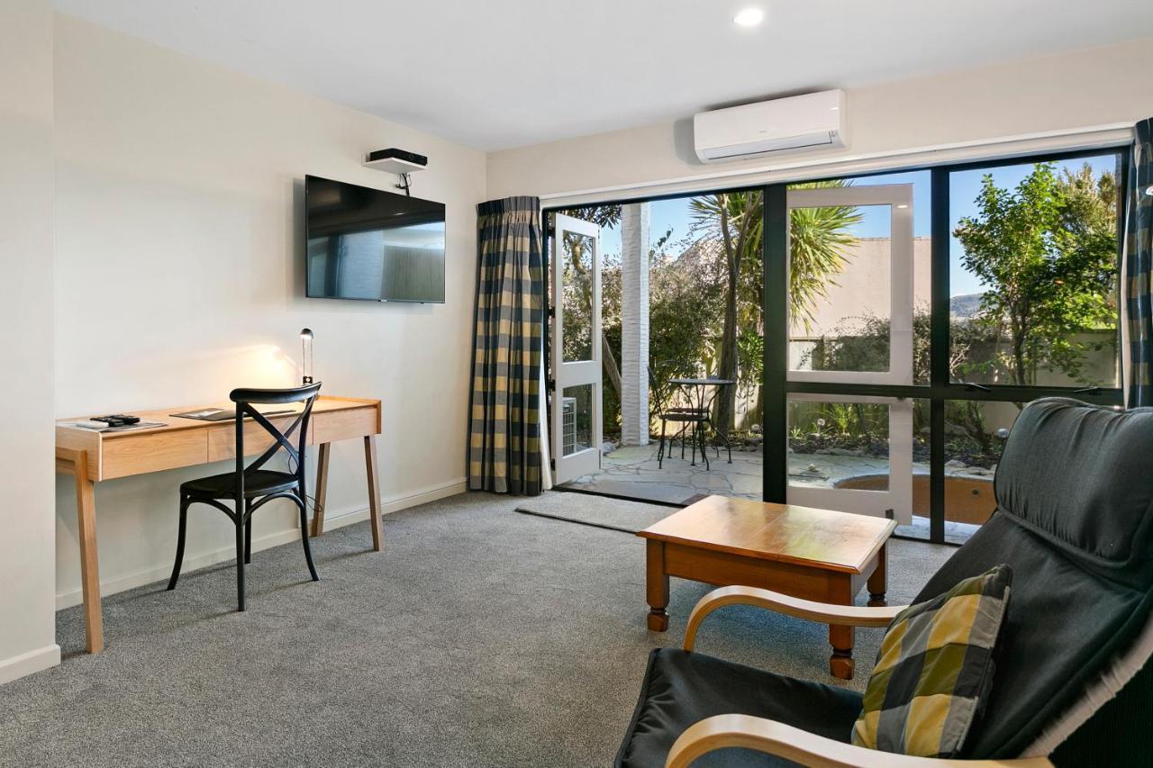 אגם טאופו Baycrest Thermal Lodge מראה חיצוני תמונה