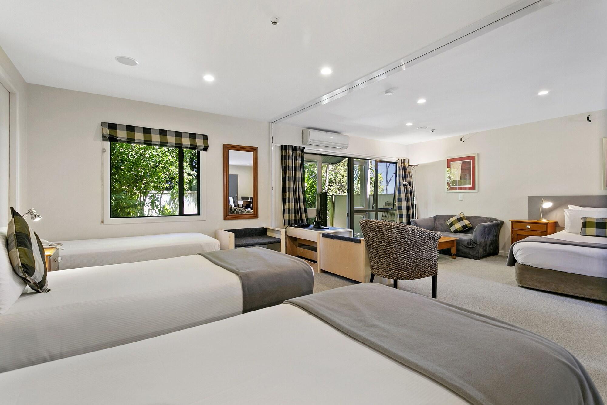 אגם טאופו Baycrest Thermal Lodge מראה חיצוני תמונה