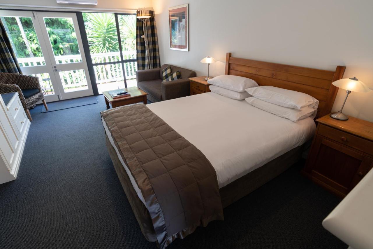 אגם טאופו Baycrest Thermal Lodge מראה חיצוני תמונה